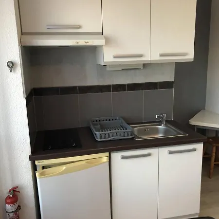 Studio Cap D'agde Naturisme, 1 Piece, 4 Personnes - Fr-1-249a-31 Агд